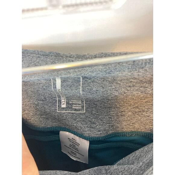 Mondetta Color Block Athletic Leggings Size Medium - Picture 3 of 6